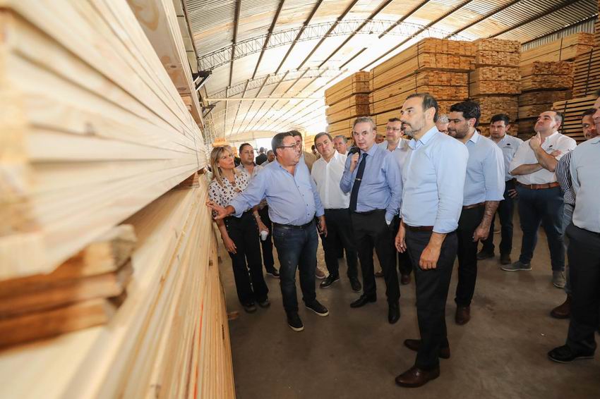 Piden quita de retención para la madera aserrada