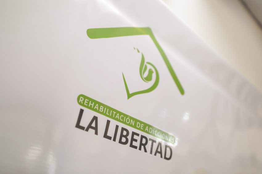 Valdés inauguró un Centro de prevención y rehabilitación para las adicciones