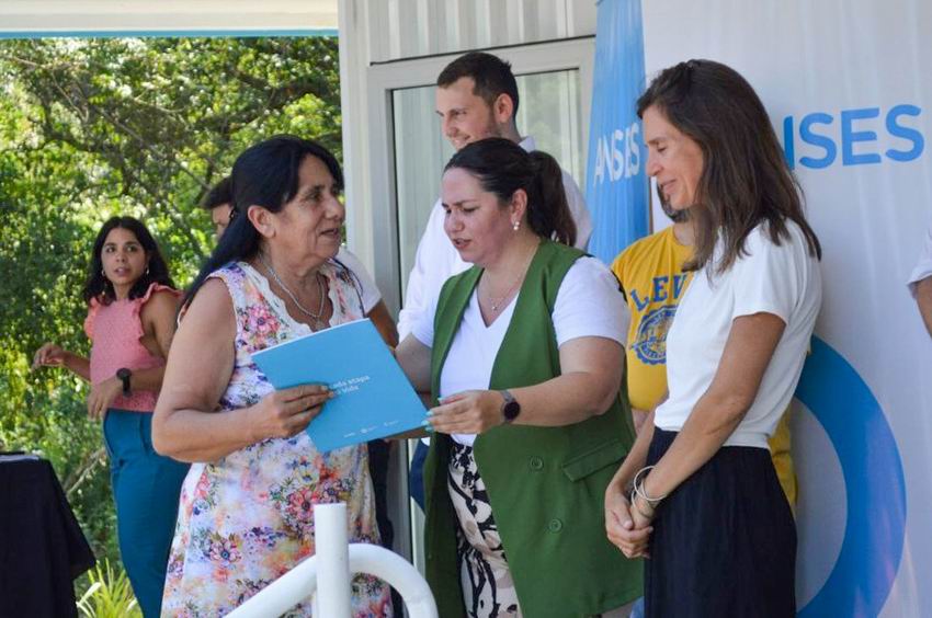 Sería candidata al Congreso