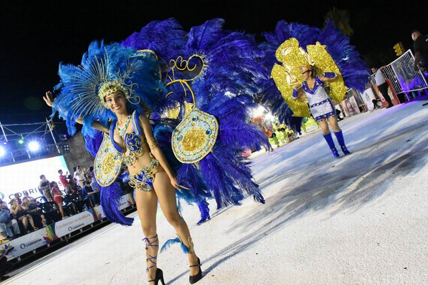 El barrio Industrial vibró al ritmo del carnaval popular de la ciudad