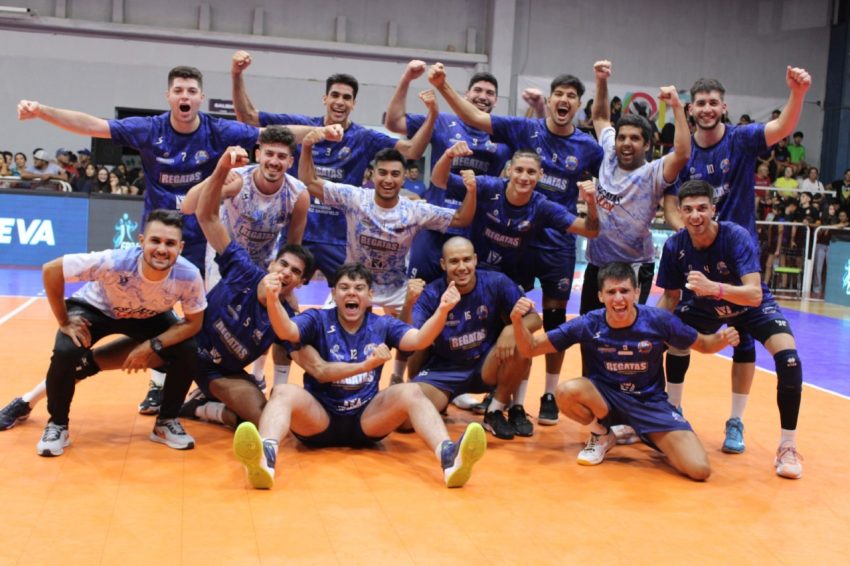 Regatas es semifinalista de la Liga Nacional de Vóleibol y va por más