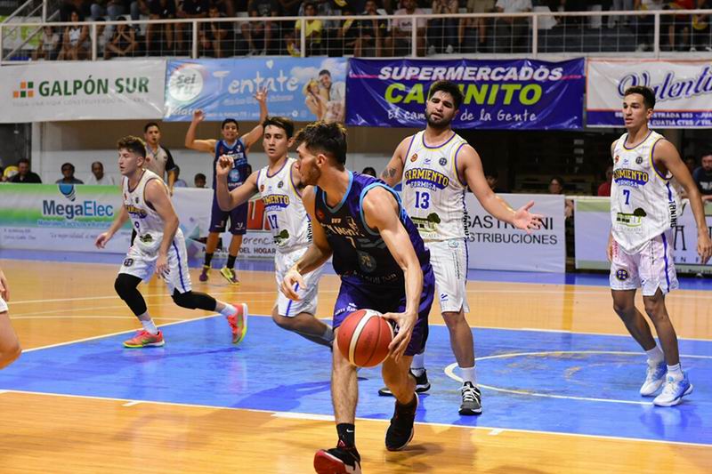 Triunfo del Santo curuzucuateño en la despedida del técnico Carlos Miño