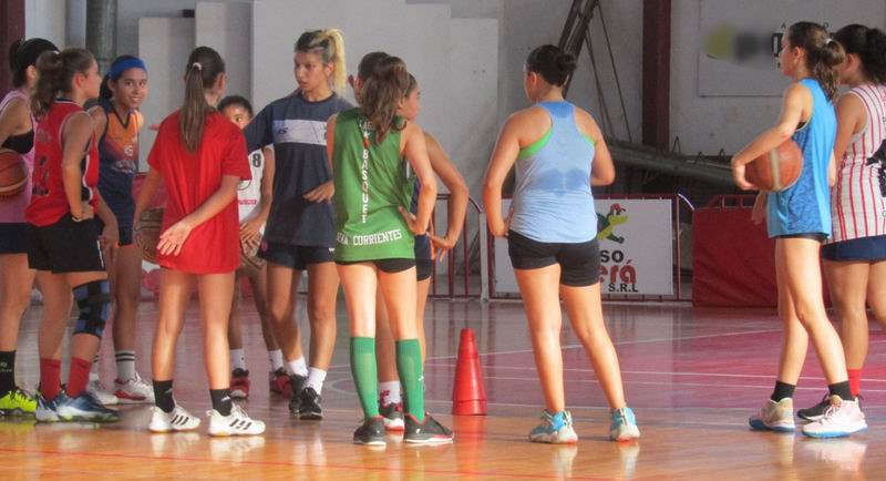 Corrientes tiene las 12 seleccionadas para jugar el Regional en Misiones