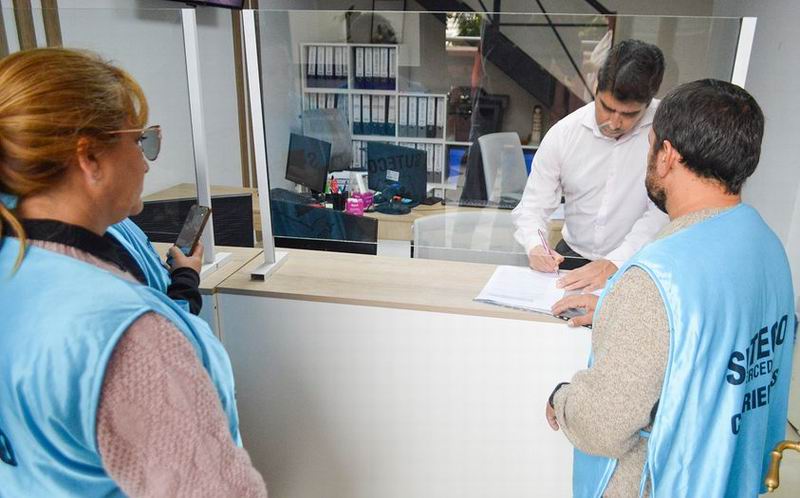 Nueva gestión docente por mejoras en salarios