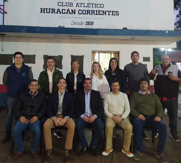 Bruno Zacarías lleva adelante las riendas del club Huracán Corrientes