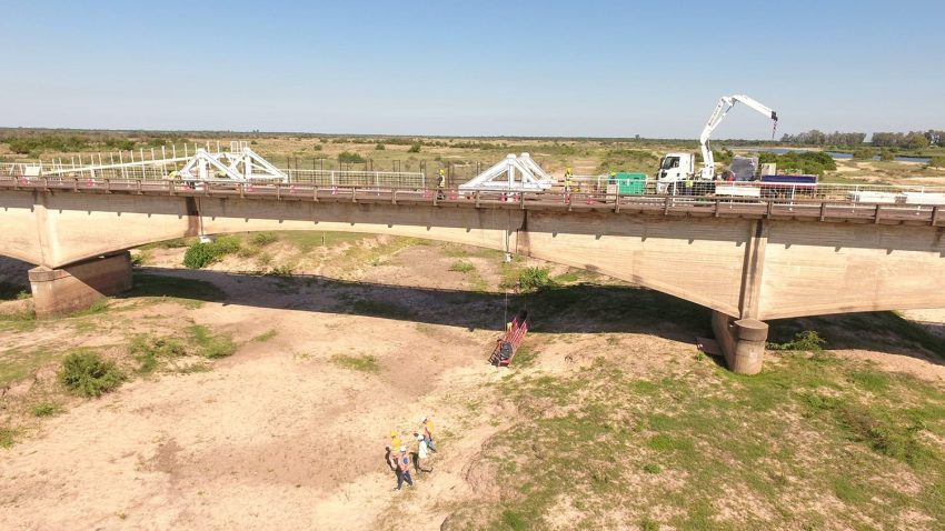 Tránsito interrumpido sobre el paso Santa Rosa: pasarela peatonal y rutas alternativas