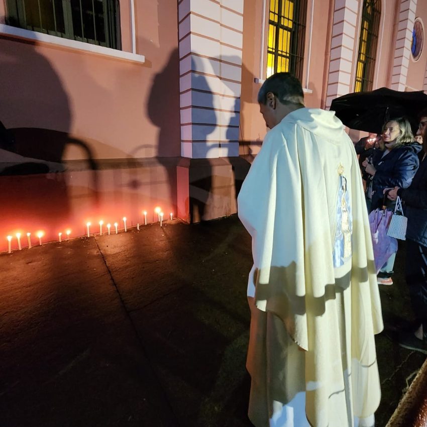Luminarias, postales de una tradición que se mantiene encendida Las