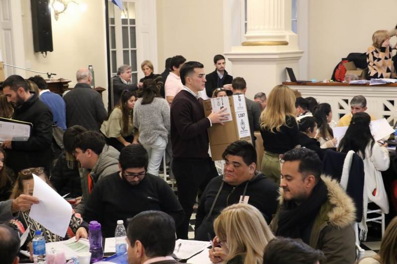 PA: Brisco y Harvey dieron el portazo