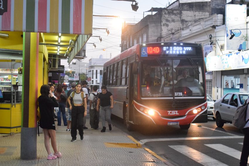 No hubo acuerdo y mañana habrá paro de colectivos