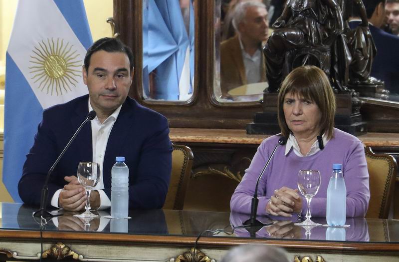 Patricia Bullrich desembarca el martes 25 en Corrientes
