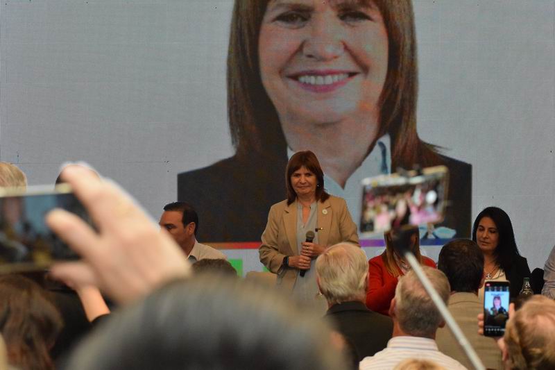 Bullrich promete la gestión más austera