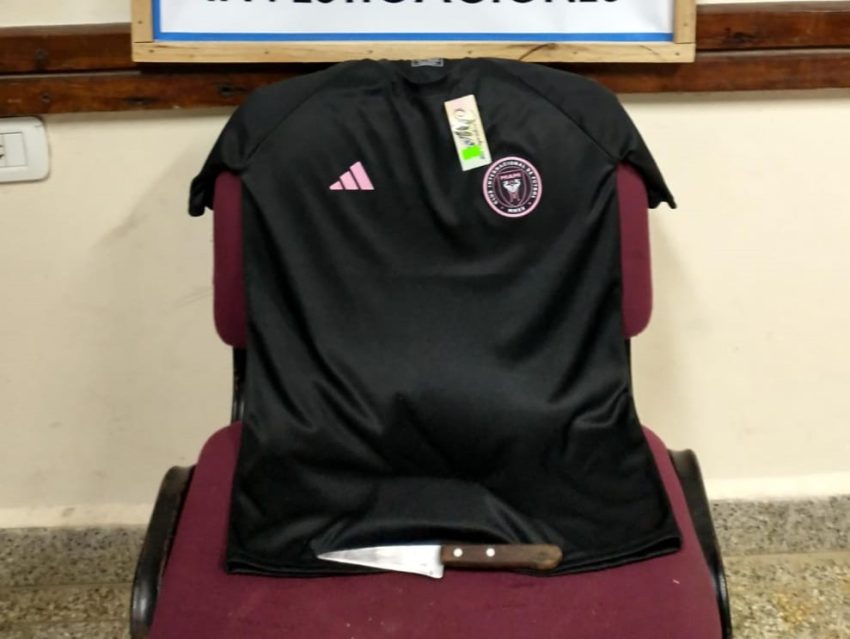 Paso de los Libres: quiso robar la camiseta de Messi y lo detuvieron