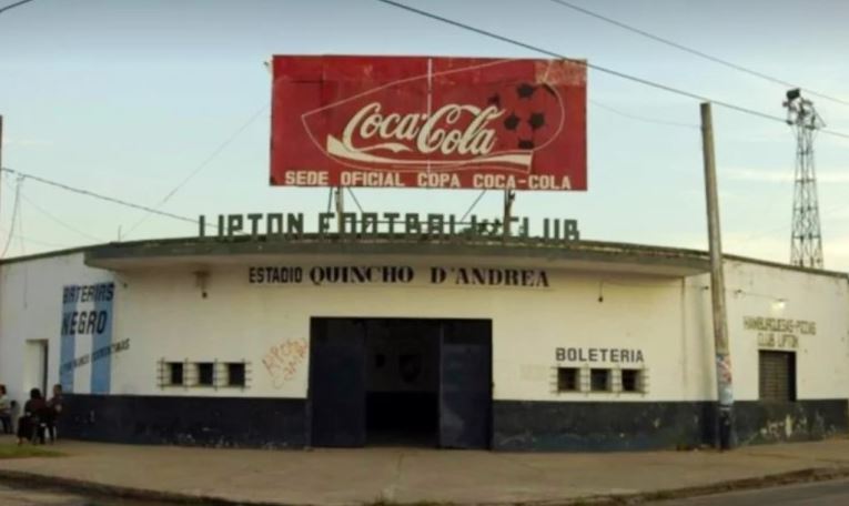 Con apoyo oficial se refaccionan clubes del fútbol capitalino