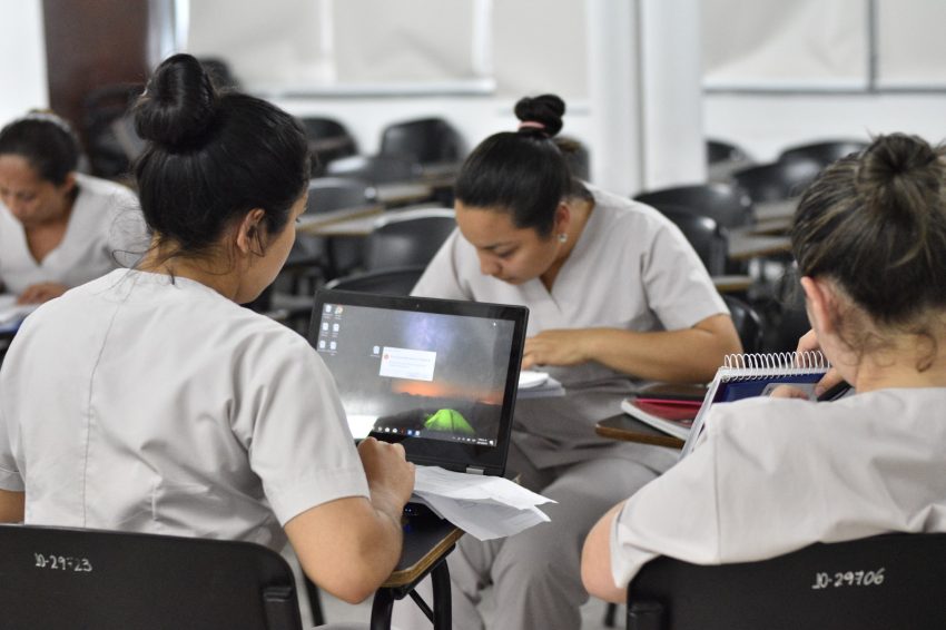 La Unne abrió la inscripción a la Maestría en Educación Virtual en Ciencias de la Salud