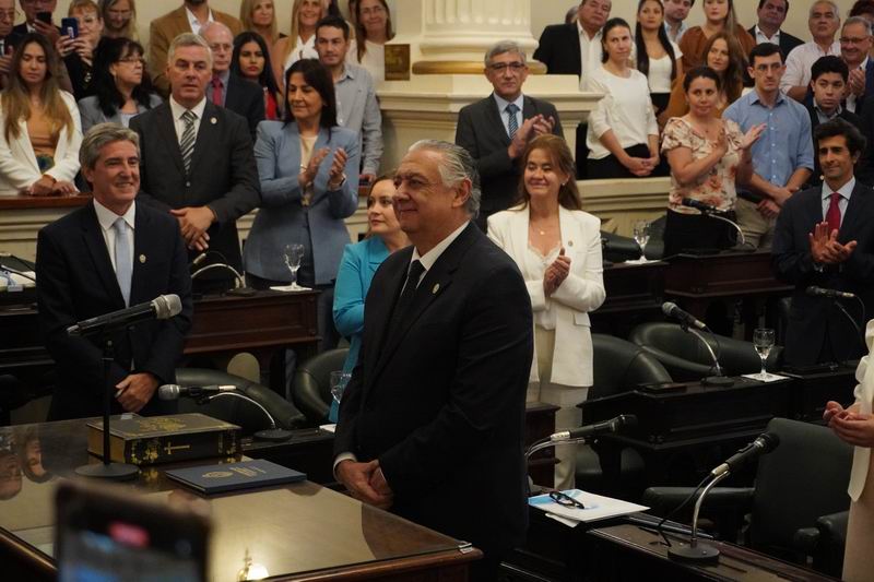 Perucho «copó» la banca