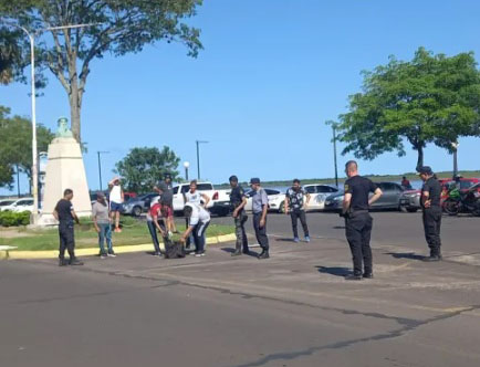 Rescataron una ñacaniná en medio de la Costanera