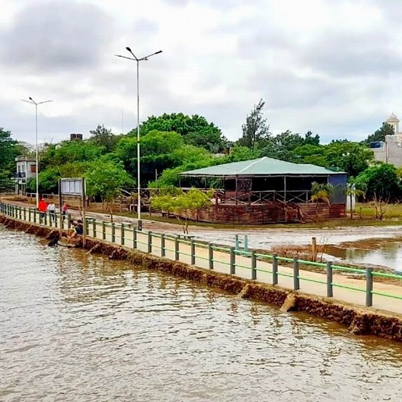 Por las crecidas de los ríos, aún hay 1.253 evacuados en toda la provincia