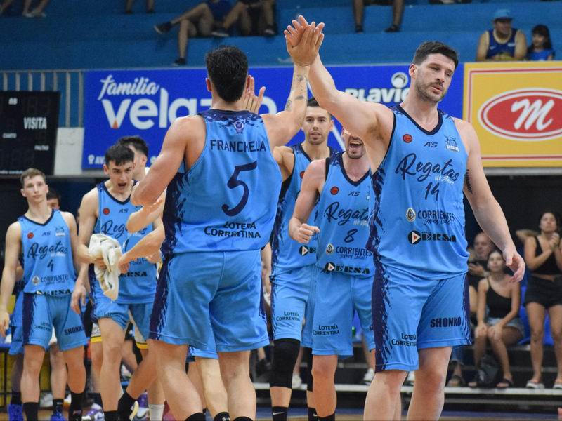 Regatas recibe a Boca, en un juego de máxima exigencia