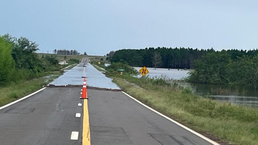 Así se encuentra la ruta Nacional 14 por la crecida del río Uruguay