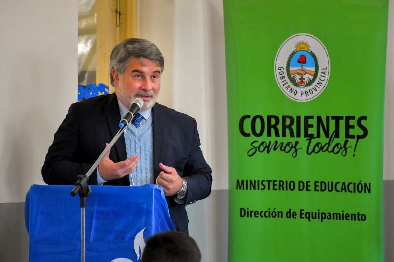 Casi treinta localidades afectadas por la parálisis de las obras educativas