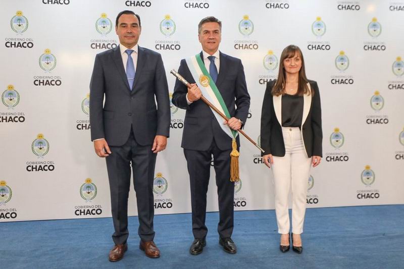 Juró Zdero, con respaldo correntino