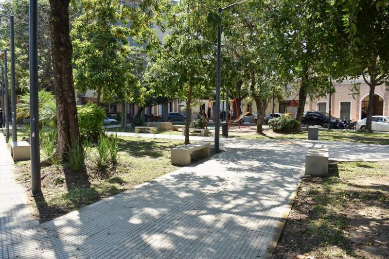 Se destacó la puesta en valor de una decena de paseos en avenidas costeras