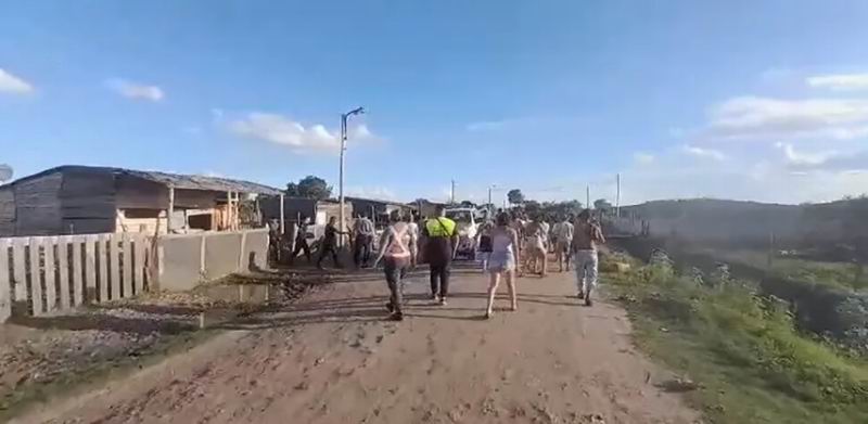 Noche Buena con un apuñalado y con tres detenidos