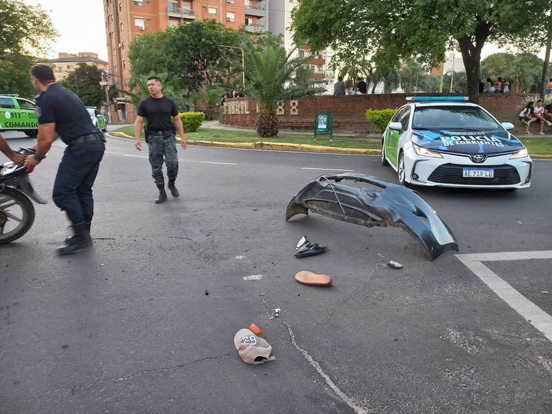 Choque dejó un motociclista grave y un automovilista prófugo
