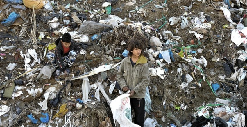 Según la UCA, la pobreza llegó al 44,7% y entre niños y adolescentes alcanzó el 62,9%