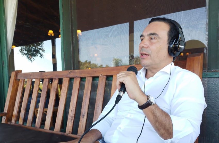 Valdés anunció un aumento salarial para los estatales de Corrientes