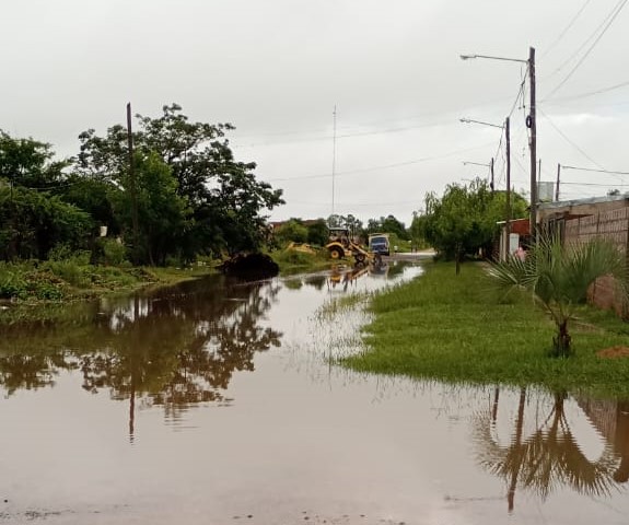 Intensa lluvia complicó a la localidad de Esquina