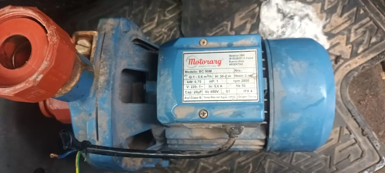 La Policía recuperó bomba de agua robada de una Escuela de Capital