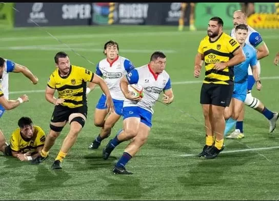 Yacare XV festejó ante Peñarol en Montevideo