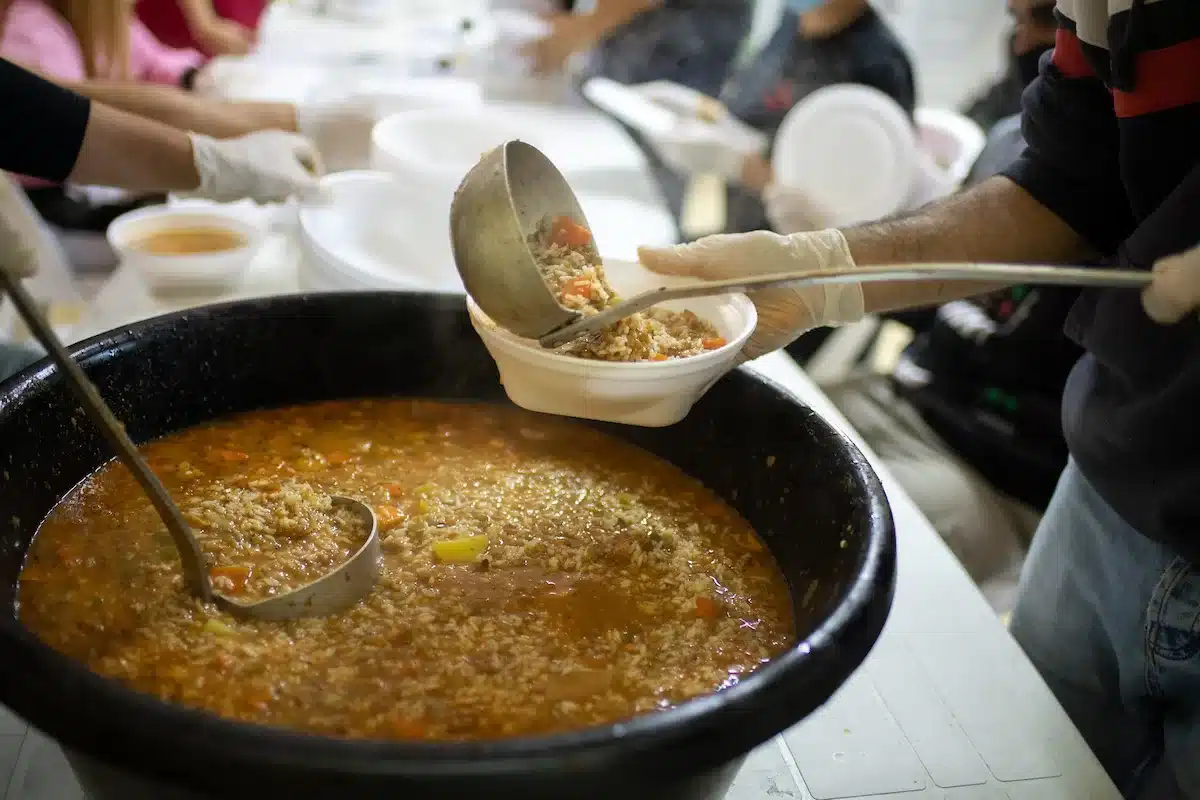 Comedores brindarán asistencia a damnificados por el temporal