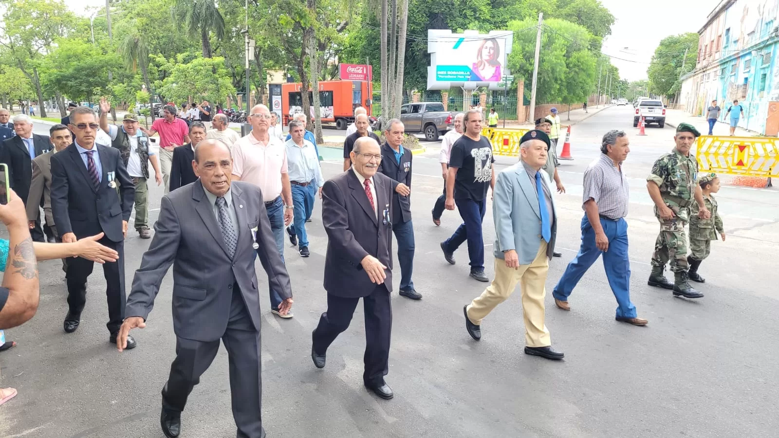 Acto de Malvinas: imágenes del desfile cívico-militar en la Costanera
