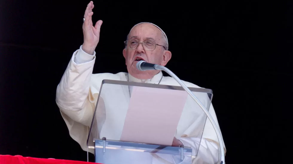 El Papa urge a evitar una espiral de guerra