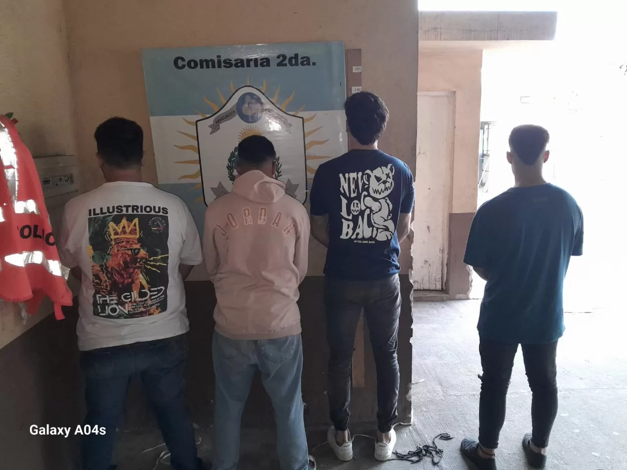 Brutal pelea a la salida de un boliche capitalino pudo terminar en tragedia