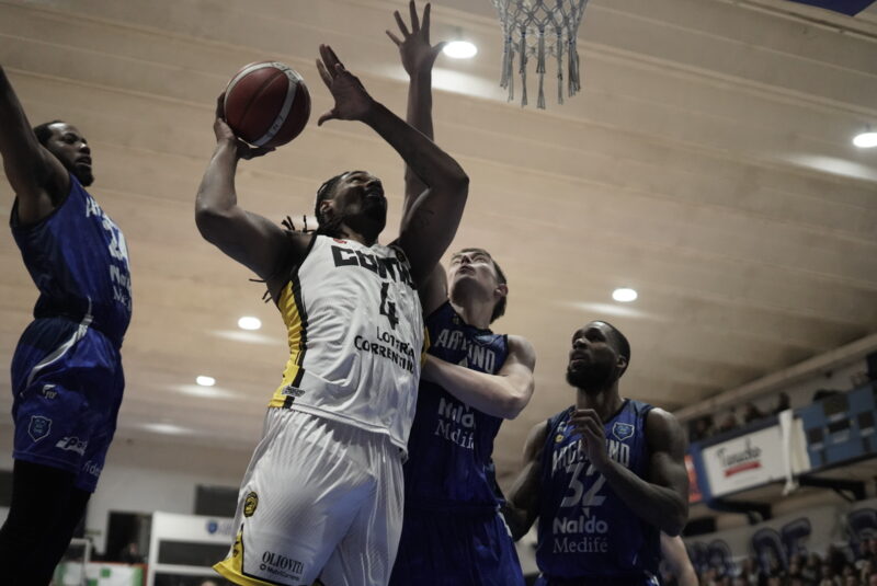 Comunicaciones quedó 1-0 abajo en la serie por la Permanencia