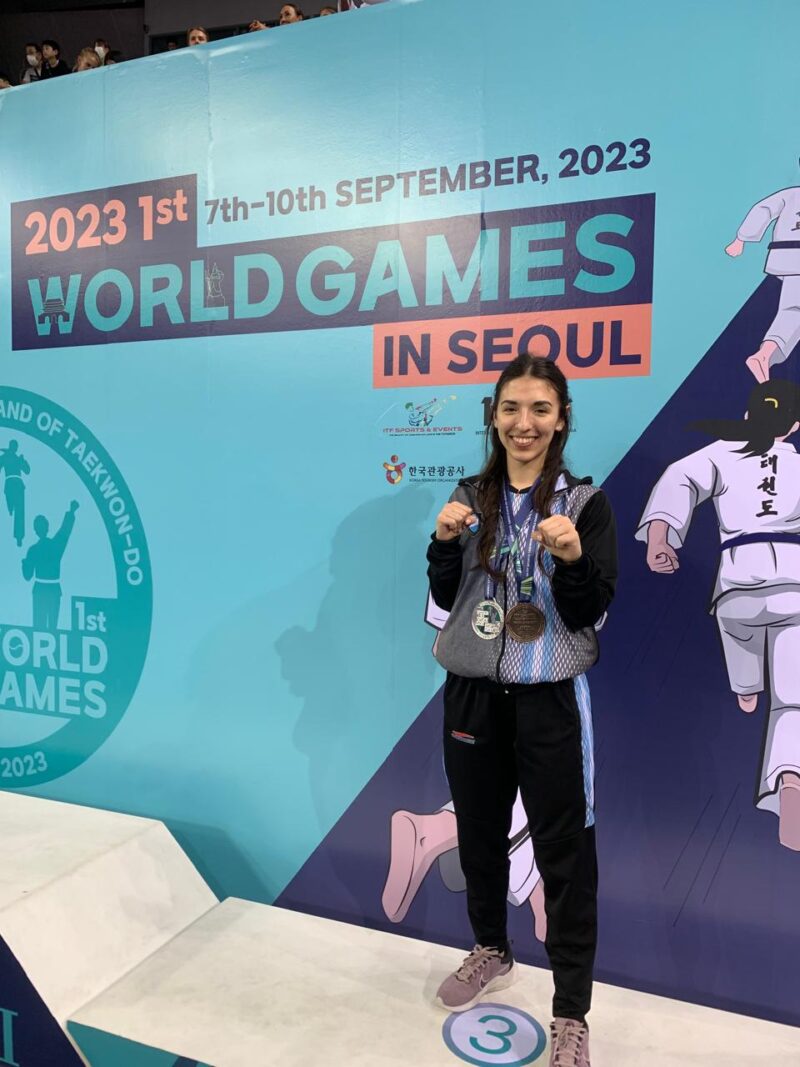 Correntinas buscan apoyo para competir en el Panamericano de Taekwondo en Venezuela