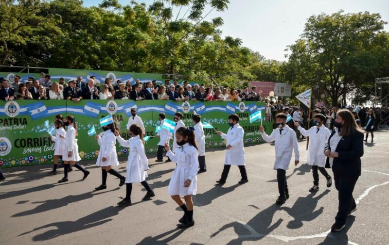 Chocolate y tradicional desfile el 25 de Mayo: conocé los detalles