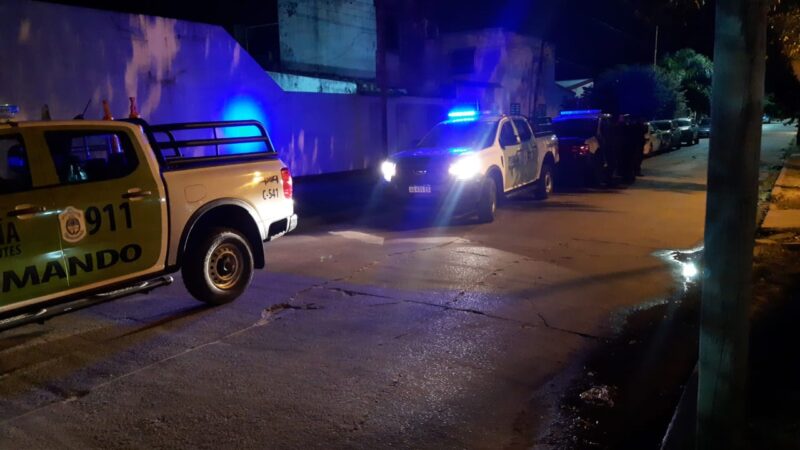 Oficiaba “de campana” a supuesto delincuente y fue retenida por vecinos