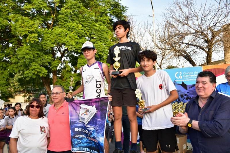 El Juan de Vera revolucionado con la realización de la maratón barrial