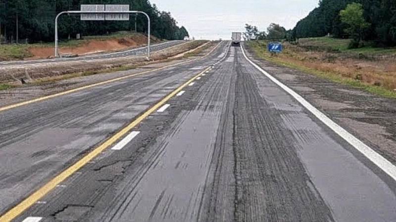 Un peatón perdió la vida tras ser embestido por un camión