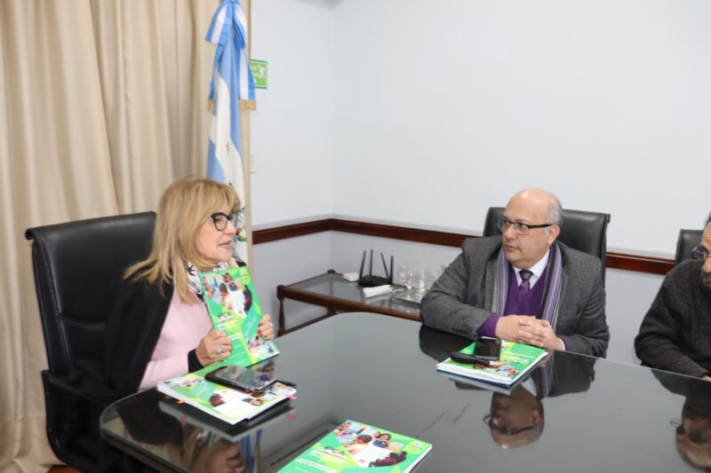 Educación presentó su Plan de Compromiso por la Alfabetización