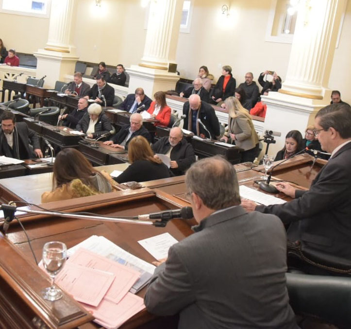 Proponen norma contra adicción a las apuestas