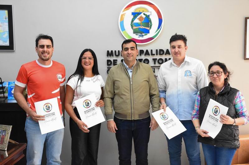 Acuerdo entre comparsas y Municipio para una nueva fiesta del Rey Momo