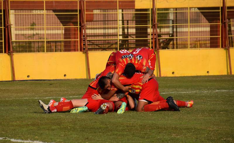 Boca Unidos, de ganar el domingo apuntaría al objetivo más preciado