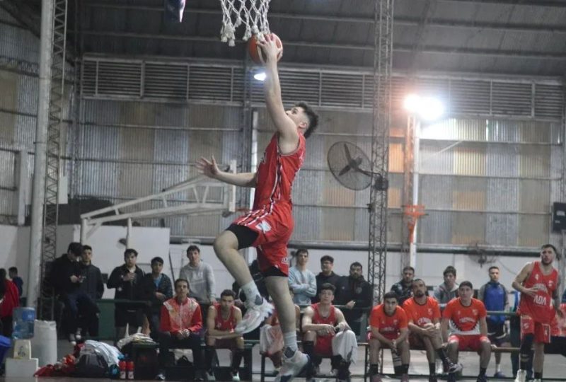 Córdoba y Regatas Corrientes con andar ganador en el Oficial capitalino