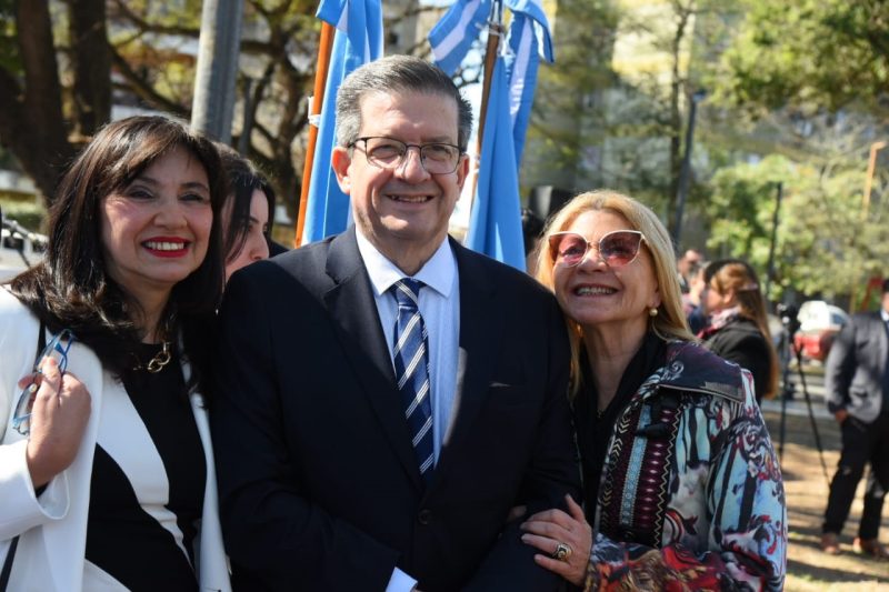 Homenajearon a Piragine Niveyro