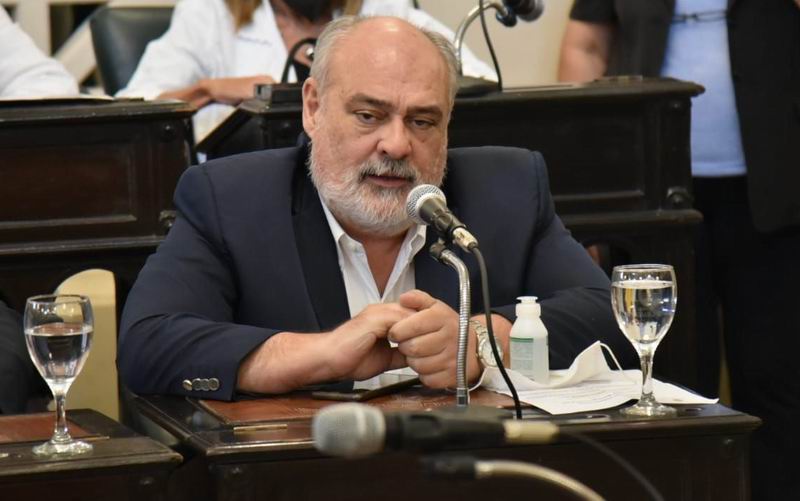 Colombi sobre la citación a Pellegrini: «No hay que darle más vuelta al asunto»